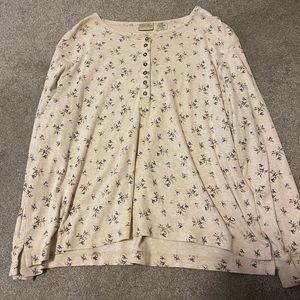 Little flower design Long sleeve shirt with buttons on the front pjs shirt